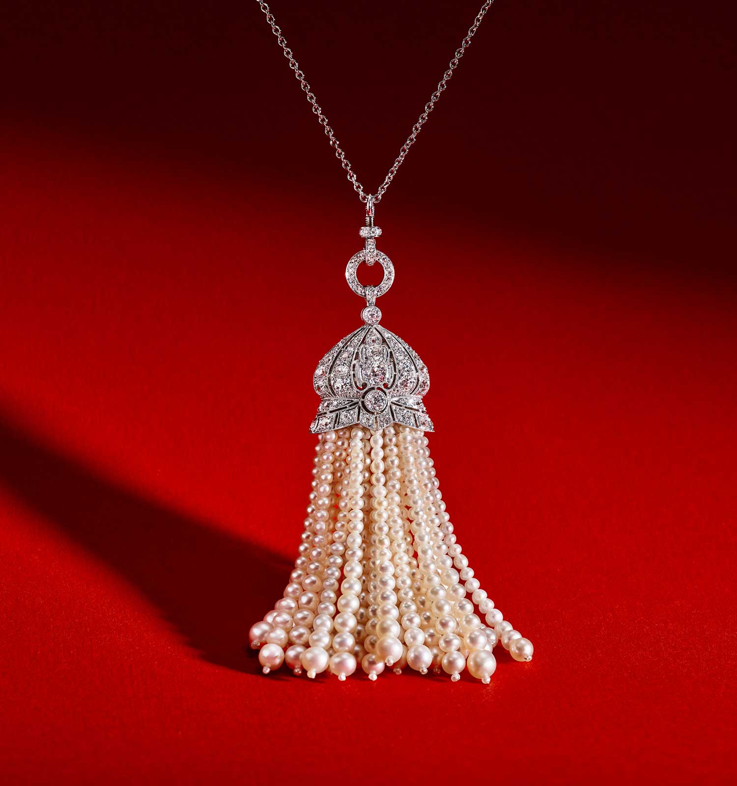 Branding for Al Mahmood Pearls, Instagram Visual Identity, Creative direction, Bahrain, GCC, jewellery photoshoot